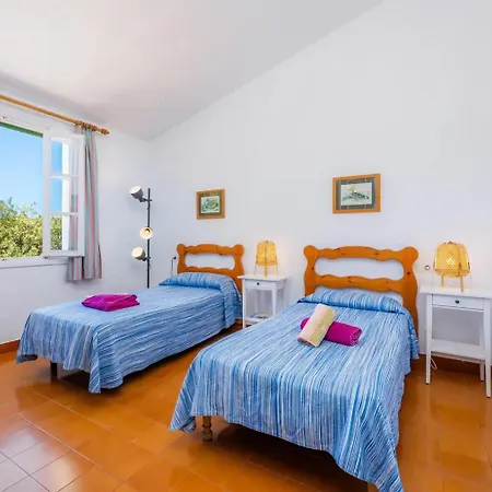 Casa Aladern On The Mhm Villa Font de sa Cala