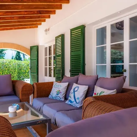 Casa Aladern On The Mhm * Font de sa Cala
